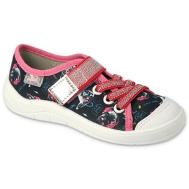 Slifori per bambini di Befado 351Y003 Nero/Pink nelle applicazioni