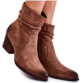Vinceza Stivali da donna in pelle scamosciata beige Wenche marrone