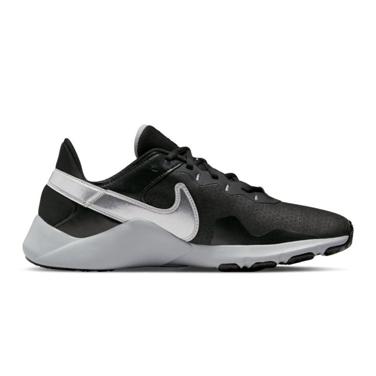 Scarpa Nike Legend Essential 2 M CQ9356-008 nero d'argento