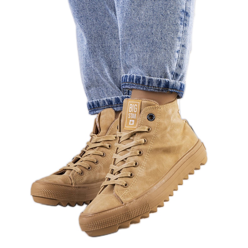 Sneakers marroni isolate Big Star GG274072 beige