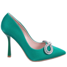 Tacchi eleganti con pietre Sugar Green verde