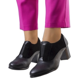 BM Scarpe stringate nere sul palo Corder nero