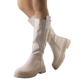 Stivali beige isolati di Campoli