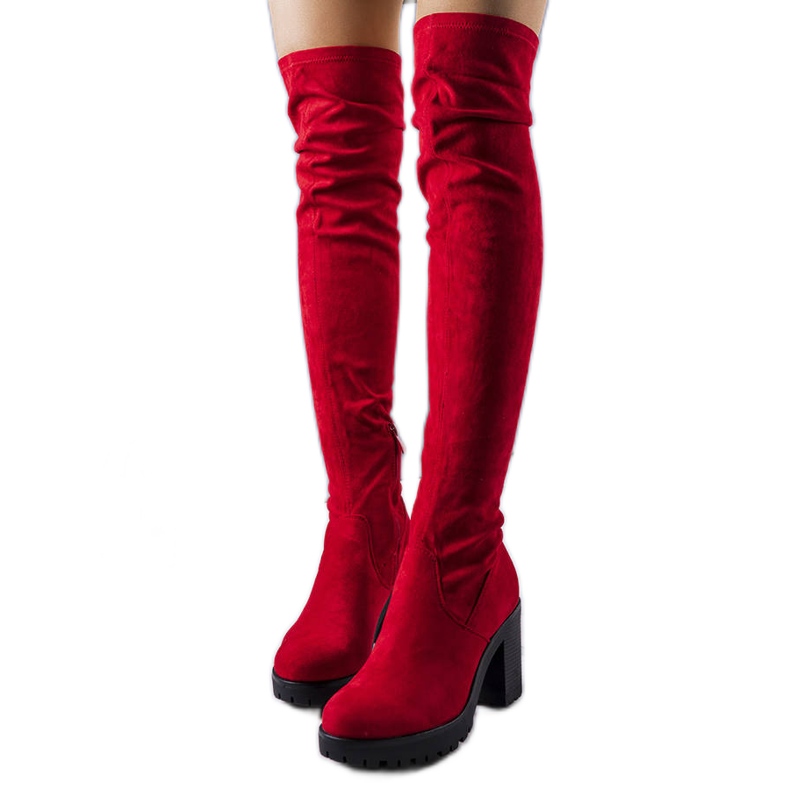 PA1 Stivali in suede rosso sul palo di Aleena