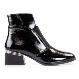 Stivaletti da donna con taglio Shelovet nero