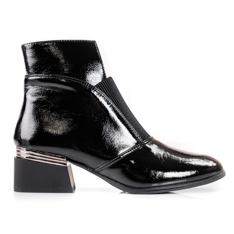 Stivaletti da donna con taglio Shelovet nero