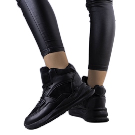 BM Sneakers nere isolate di Malvern nero