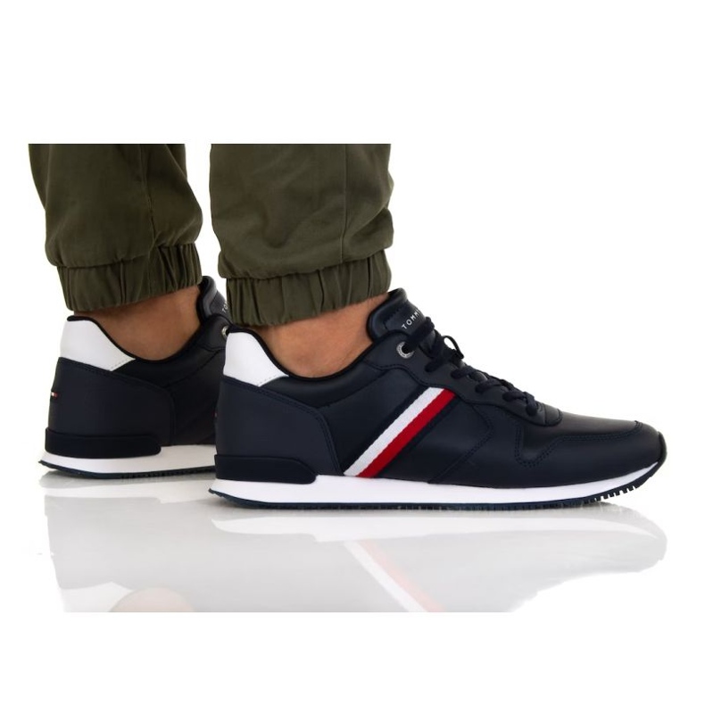 Tommy Hilfiger Iconic Runner in pelle M FM0FM04281 DW5 blu navy