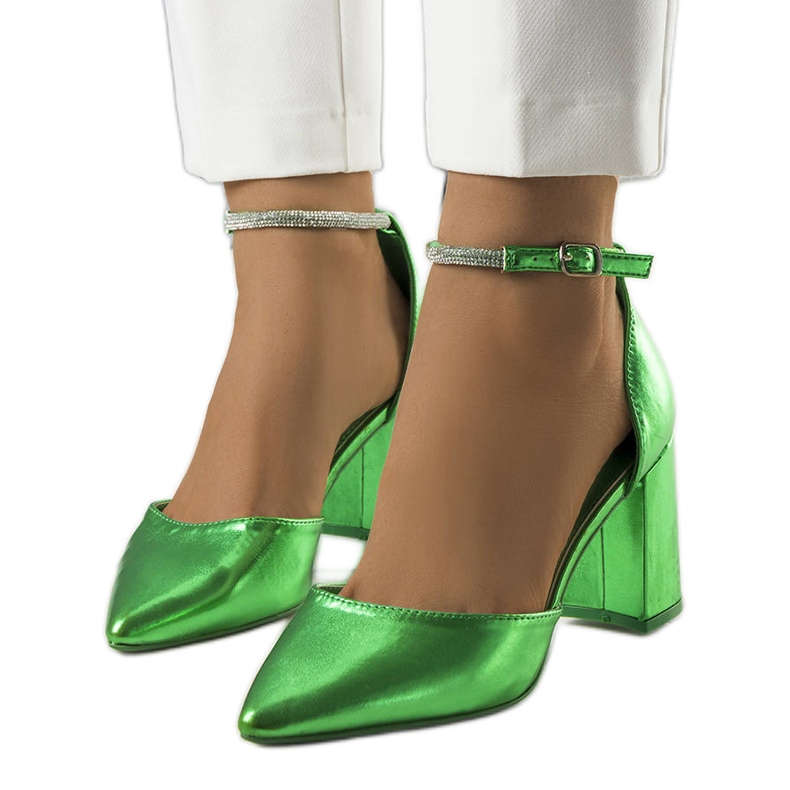 Décolleté verdi con zirconi Leighton verde