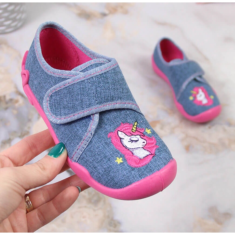 Ciabatte da bambina per la scuola materna con un unicorno Velcro Befado 122X016