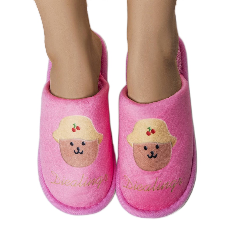 Morbide pantofole rosa di Diealings