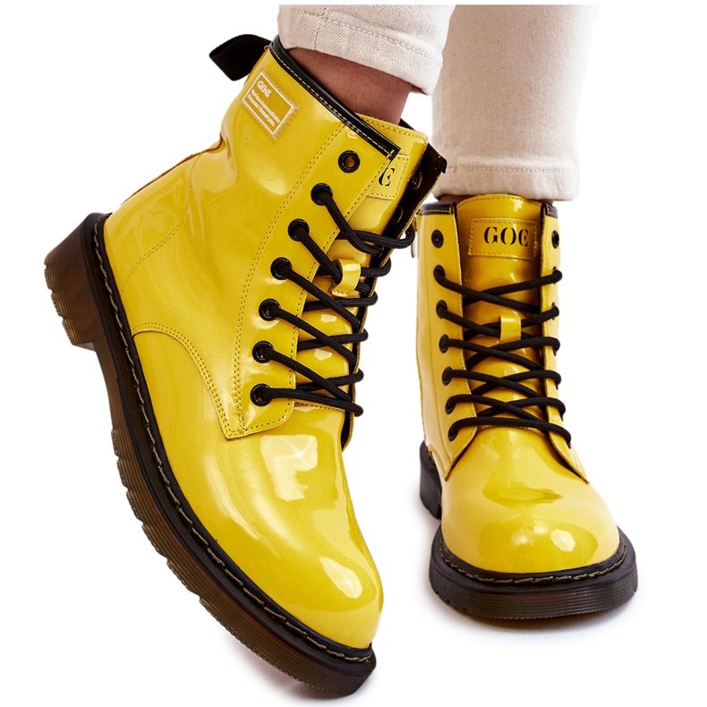 Stivali isolati laccati da donna GOE II2N4054 gialli giallo