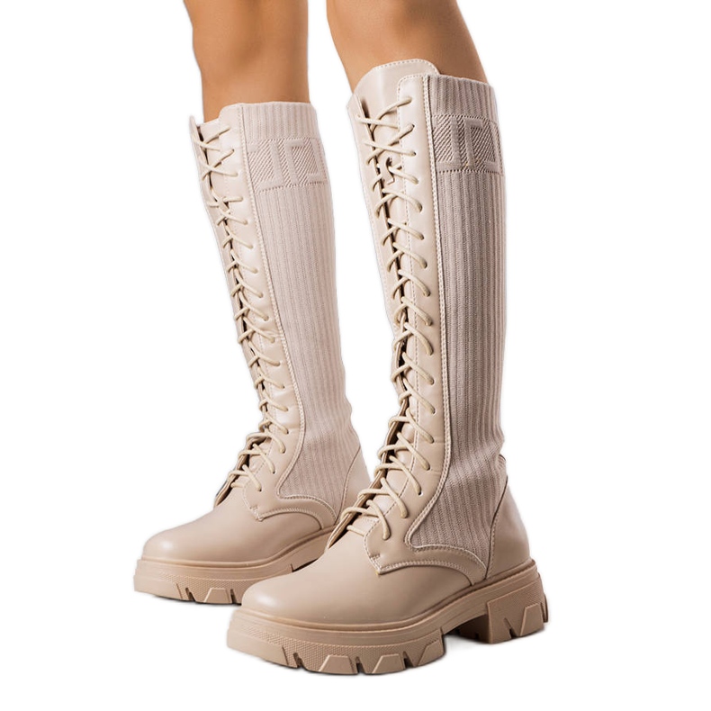 BM Stivali stringati beige di Montis