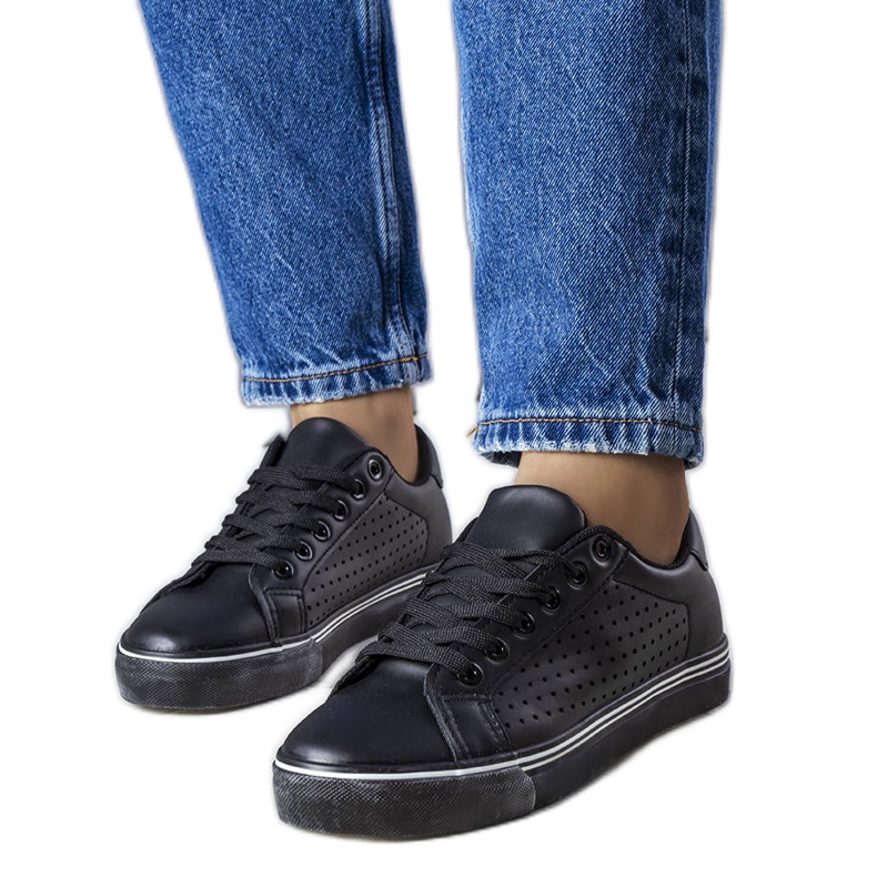 Sneakers in ecopelle nera di Joffre nero