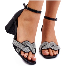 PA1 Sandali Tacco Basso Con Strass Nero Monra