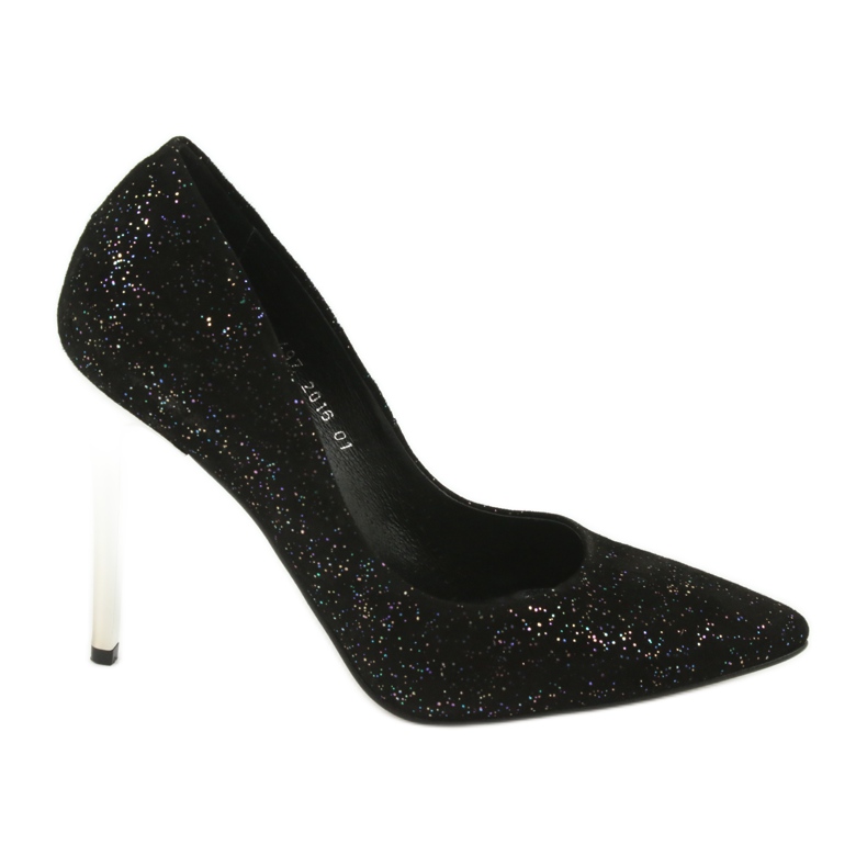 Pompe in pelle su Szpilka 497 Black Espinto nero