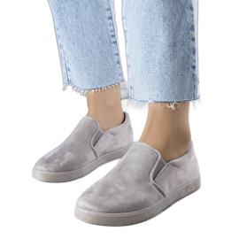 Sneaker in ecopelle scamosciata grigia di Leroy grigio