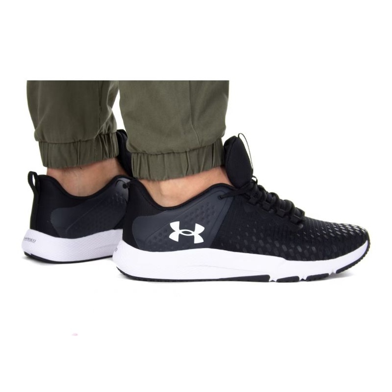 Scarpe Under Armour Charged Engage 2 3025527-001 nero