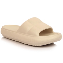 Pantofole da donna beige trapuntate con plateau Vinceza 48800