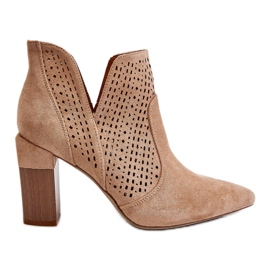 Stivali alla moda in camoscio traforato con tacco alto Beige Genevi