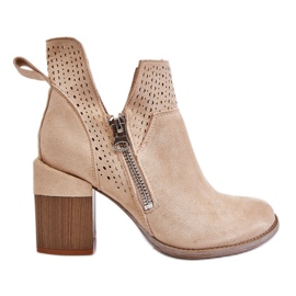 PM1 Stivali con tacco grosso in pelle scamosciata Camden beige chiaro