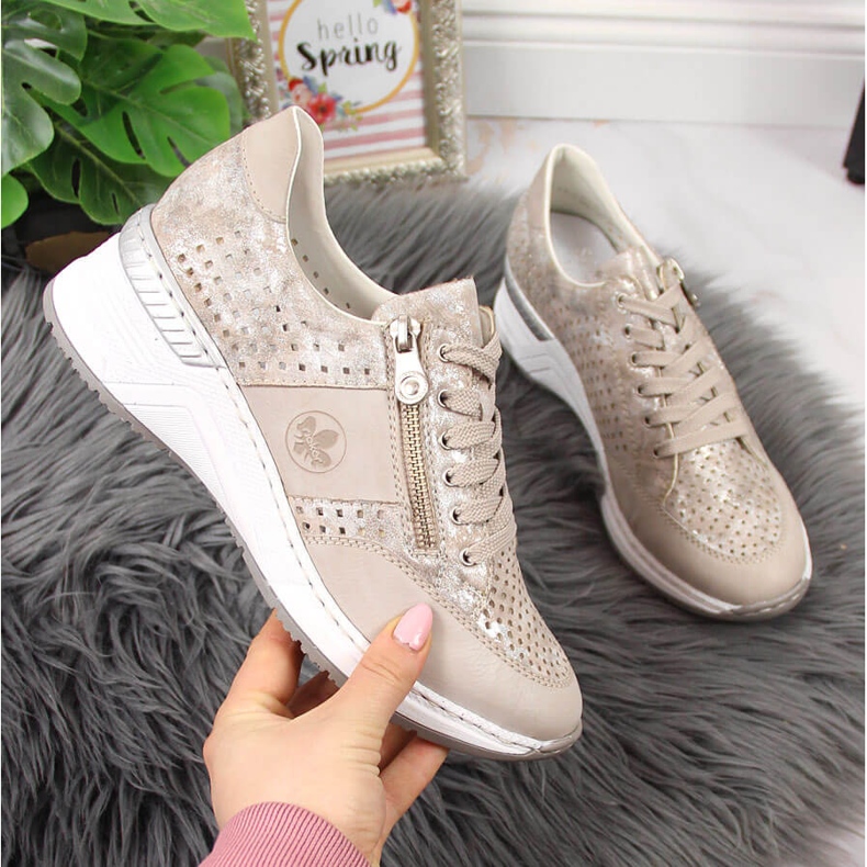 Rieker N4327-80 zeppa da donna beige