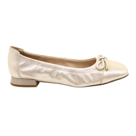 Caprice Ballerinas Scarpe da donna con un arco 9-22104-20 354 Taupe Sue.met d'argento