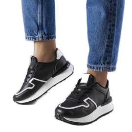 Sneaker con plateau di colore nero di Blanche