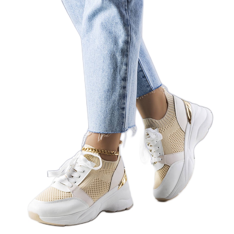 Sneaker beige con zeppa di Ann