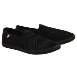 News Sneakers slip-on traforate nere da uomo NOVITÀ nero