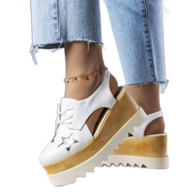 Scarpe con zeppa bianche di Joan bianco