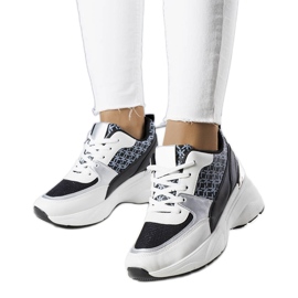 Sneakers nere decorate con il monogramma Lora nero