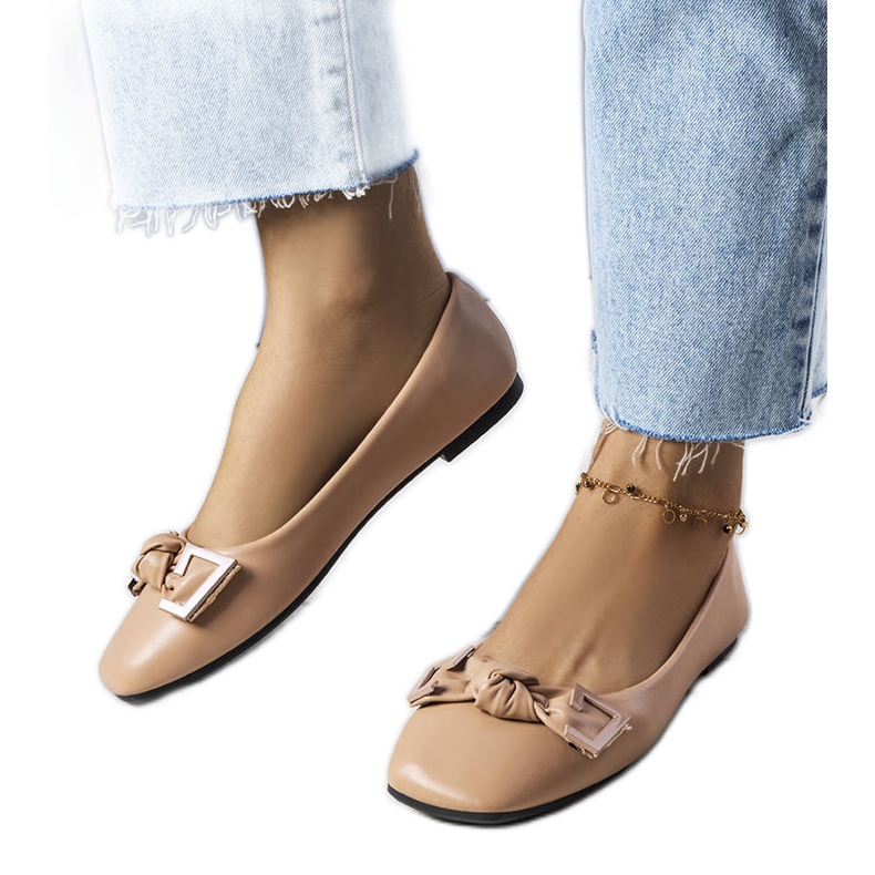 Ballerine beige con fiocco di Tabitha
