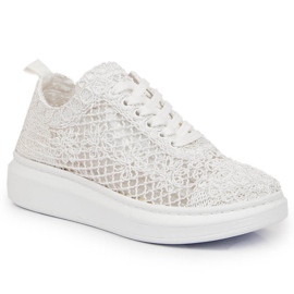 Scarpe stringate da donna sulla piattaforma bianca Artiker 50C1115 bianco