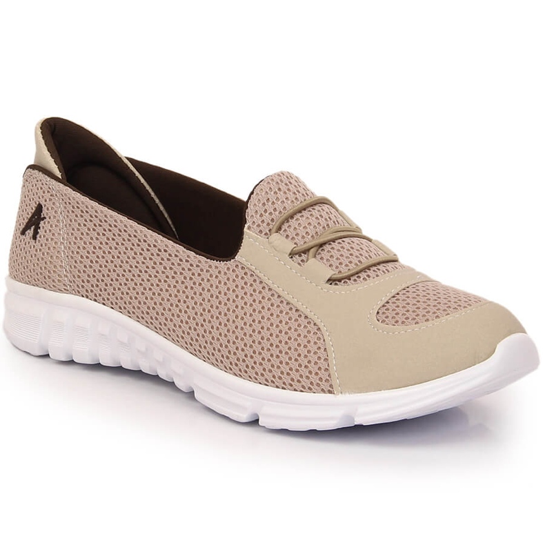 Comode scarpe sportive slip-on beige di Artiker 50C1167