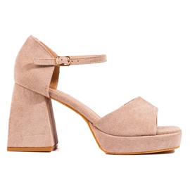 Sandali Vinceza in camoscio beige