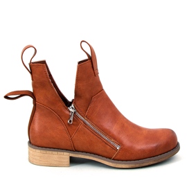 BM Stivali con taglio primaverile di Franco Camel marrone