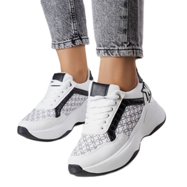 Sneakers nere con monogramma Margie bianco