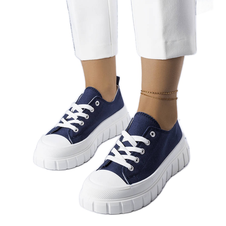 Sneakers con plateau blu navy di Bellemare