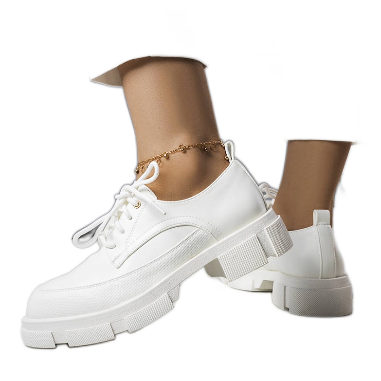 Scarpe bianche con suola massiccia di Kay bianca