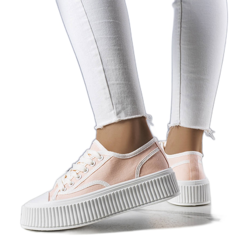 Sneakers con plateau rosa chiaro di Delores