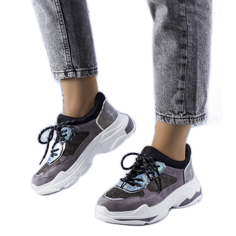 Sneakers grigie decorate con inserti Savard grigio
