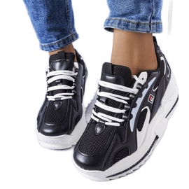 Sneaker con zeppa di colore nero di Germain
