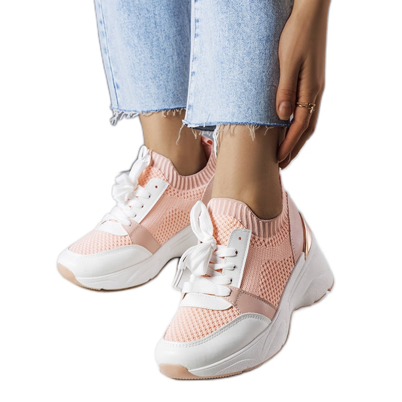 Sneakers rosa con zeppa di Ann