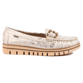 Mocassini da donna beige sulla piattaforma Shelovet d'oro