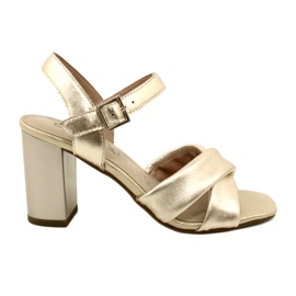 Sandali da donna Caprice 9-28302-20 969 oro metallizzato d'oro