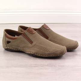 Rieker 06350-25 scarpe da uomo in pelle marrone traforata