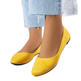BM Ballerine gialle in ecopelle scamosciata di Donatien giallo