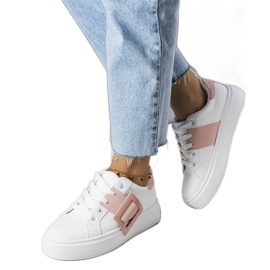 Sneakers bianche decorate con una fibbia Toni rosa bianca
