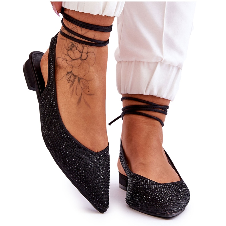 Ballerine Mavis nere legate con strass nero